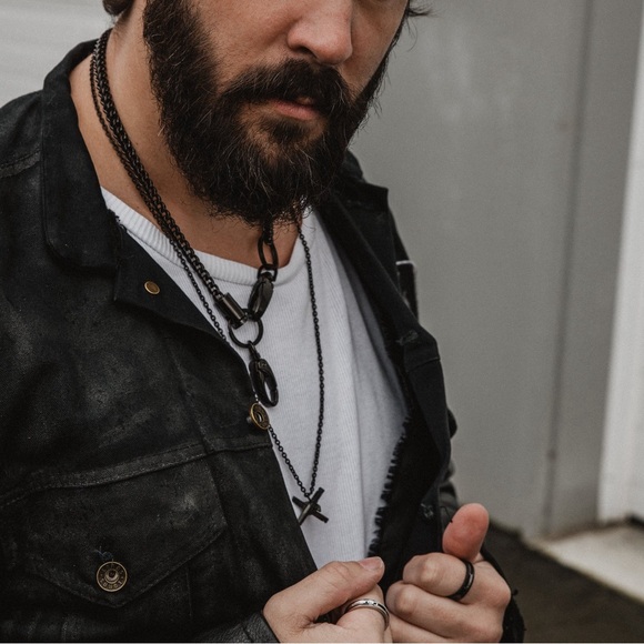 BRASS & UNITY | Wallet Chain - Picture 2 of 2